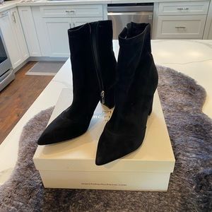 Marc Fisher Ankle Books